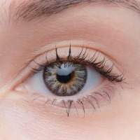 Линзы увеличивающие глаза | Купить контактные корейские цветные линзы в интернет-магазине AdriaCats